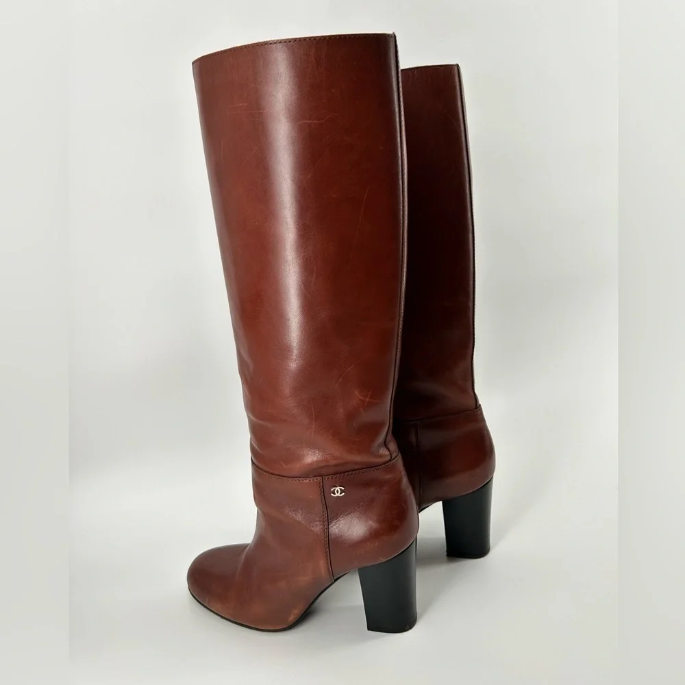Chanel brown leather camel caramel heeled boots pull on 38.5 with dustbags only